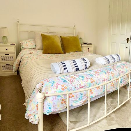 Holly Cottage Cosy Home In Sherwood Forest Edwinstowe Bagian luar foto